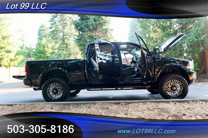 Used 2014 RAM 2500 Laramie w/ Black Appearance Group AWD/4WD image 30