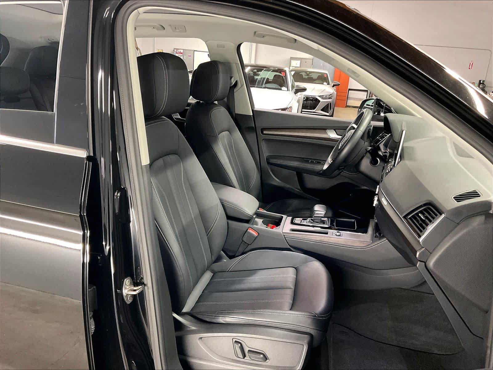 Certified 2023 Audi Q5 2.0T Premium Plus w/ Premium Plus Package AWD/4WD image 10