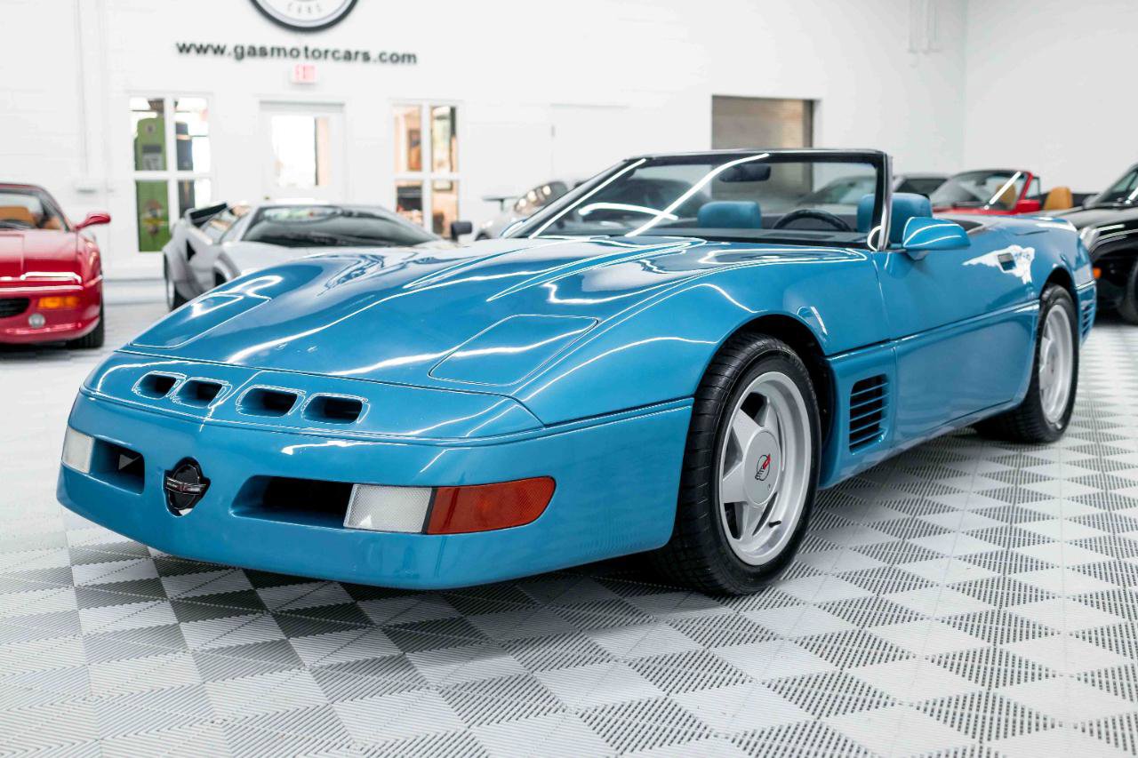 Used 1989 Chevrolet Corvette Convertible RWD image 3