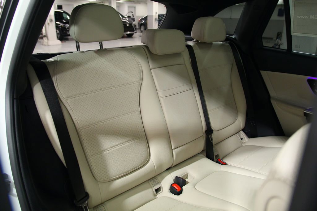 Certified 2026 Mercedes-Benz GLC 300 4MATIC image 27