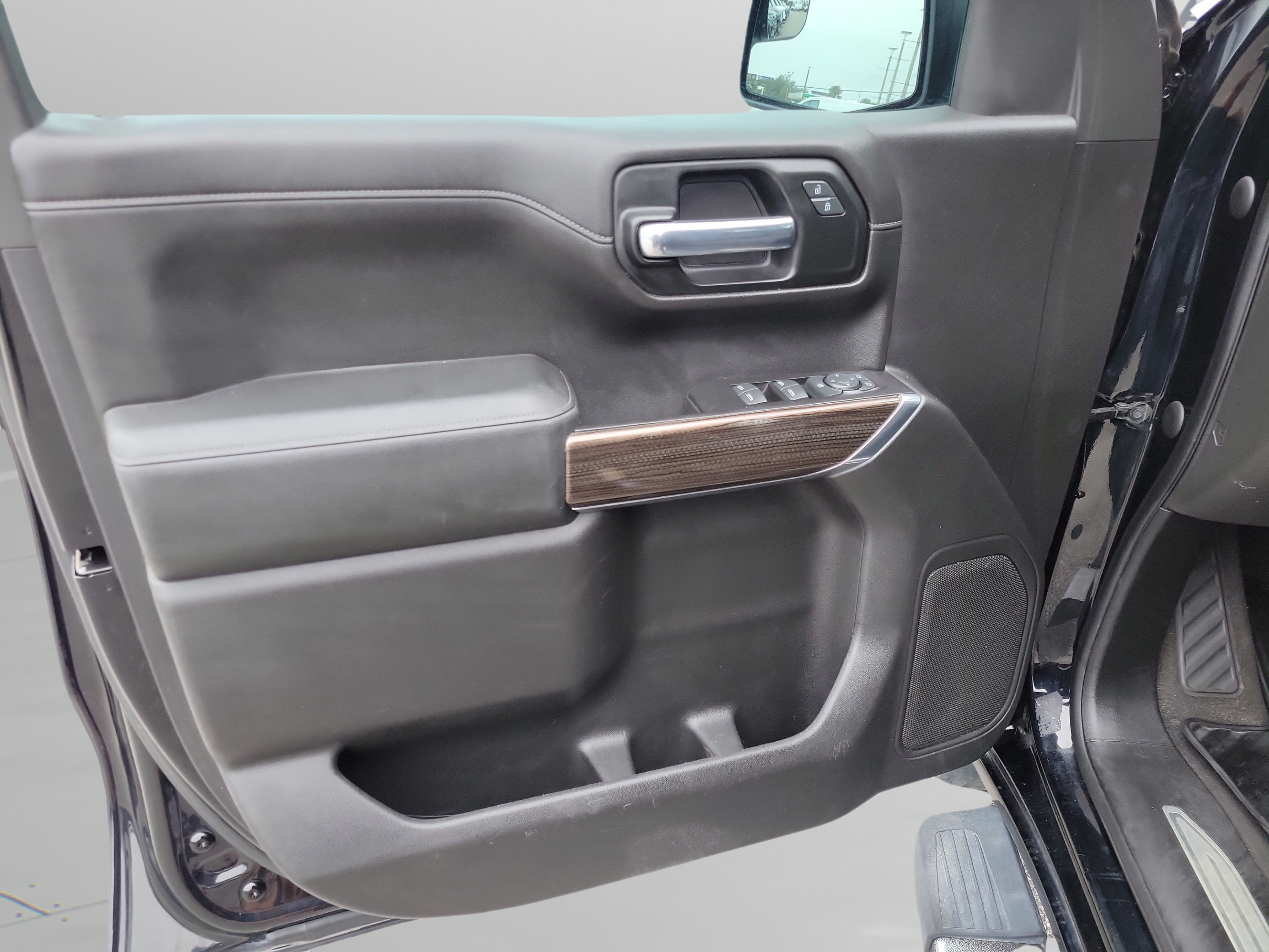 Used 2019 Chevrolet Silverado 1500 RST w/ All-Star Edition RWD image 14