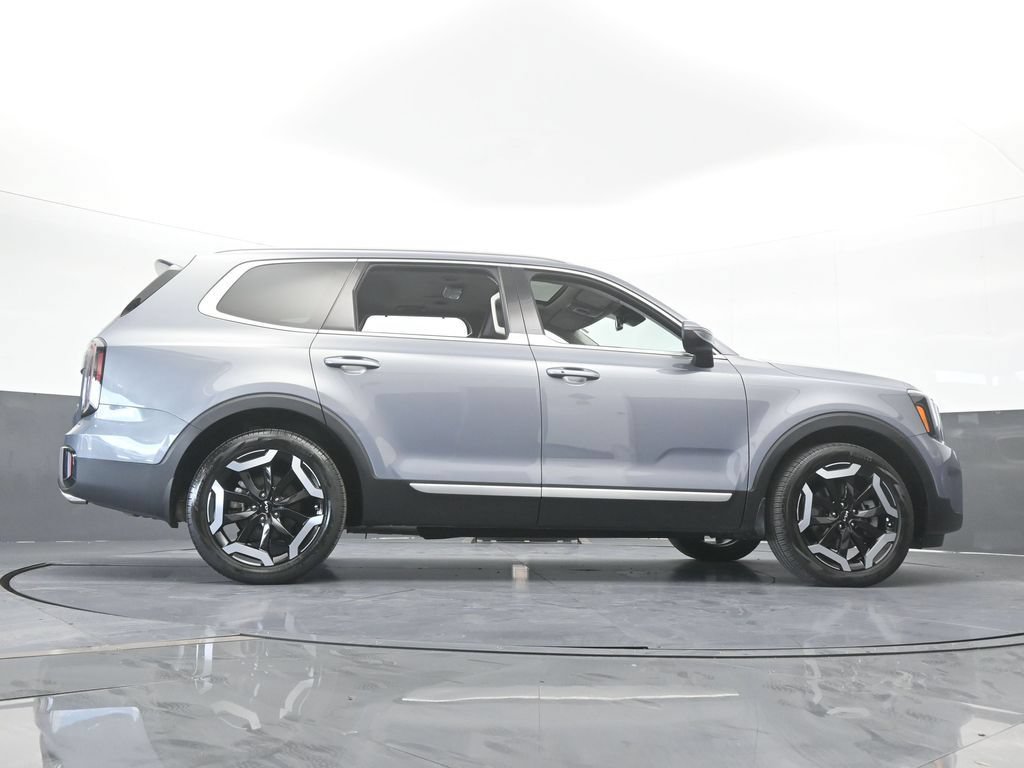 Used 2024 Kia Telluride EX AWD/4WD image 65