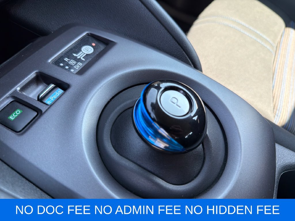 Used 2024 Nissan Leaf S FWD image 25