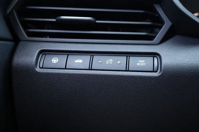 Used 2025 Nissan Altima 2.5 SV w/ SV Premium Package FWD image 19