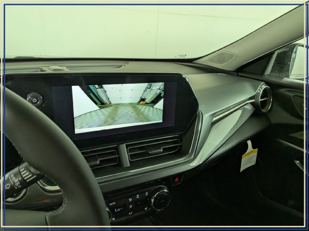 New 2026 Chevrolet Trax ACTIV w/ Driver Confidence Package FWD image 23