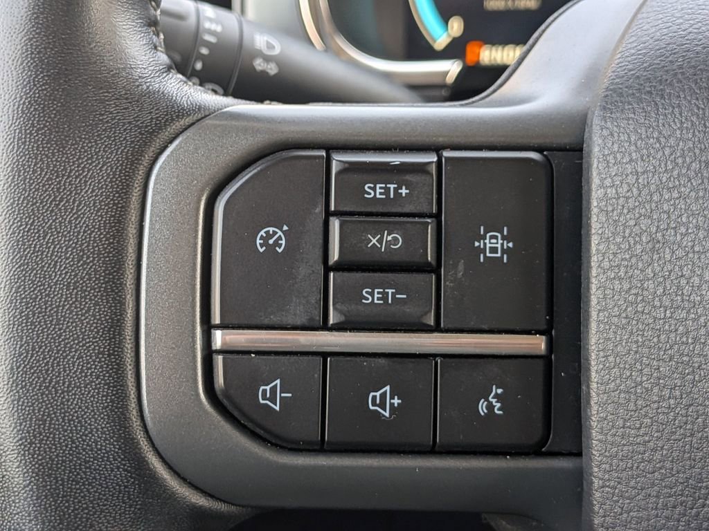 Used 2022 Ford F150 Lariat w/ Equipment Group 501A Mid image 27