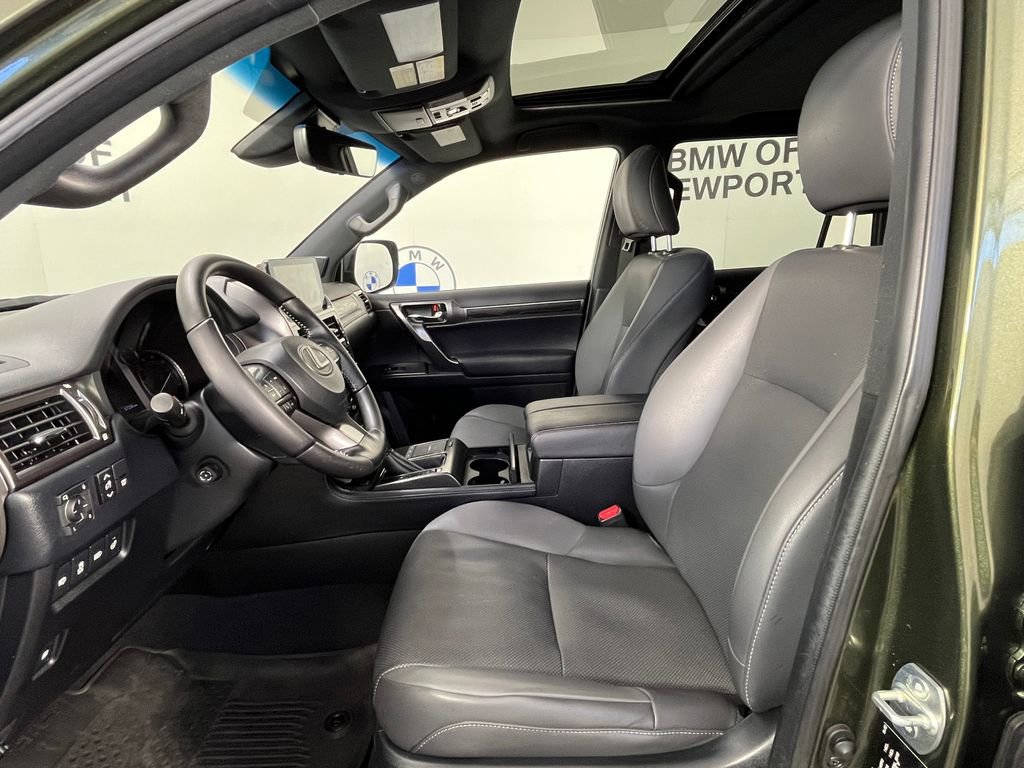 Used 2022 Lexus GX 460 w/ Black Line Special Edition AWD/4WD image 21