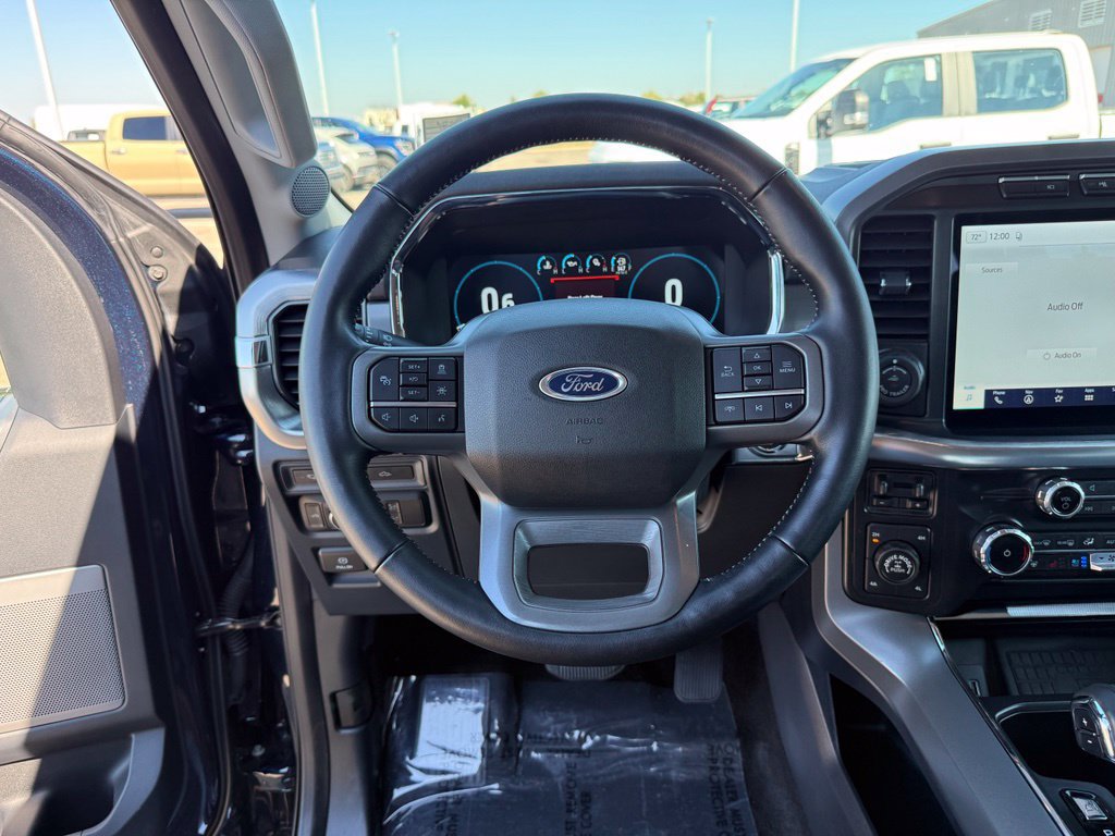 Used 2022 Ford F150 Lariat w/ Equipment Group 502A High AWD/4WD image 16