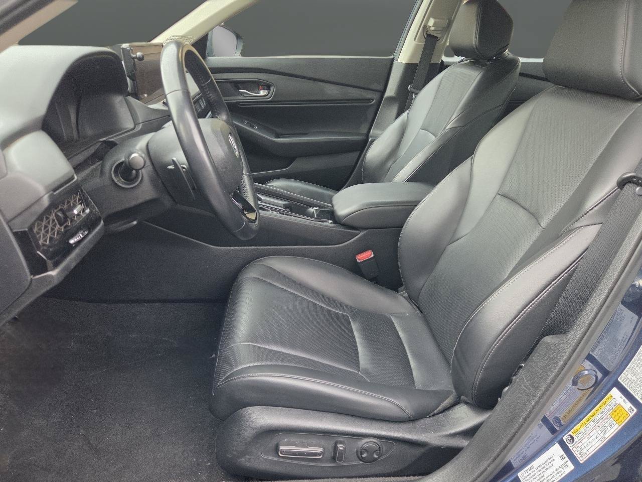 Used 2024 Honda Accord EX-L image 9