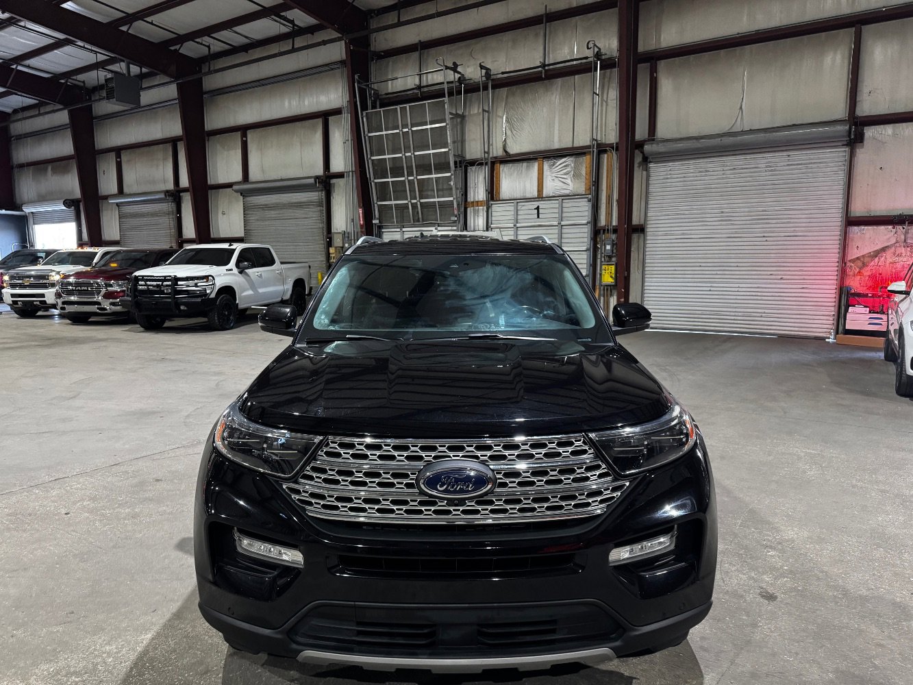 Used 2021 Ford Explorer Limited AWD/4WD image 10