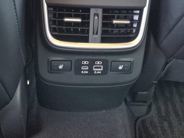 Certified 2025 Subaru Outback Limited AWD/4WD image 28