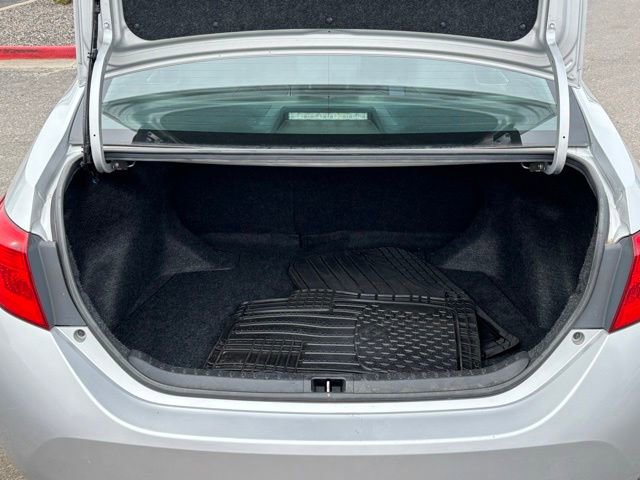 Used 2017 Toyota Corolla L image 18