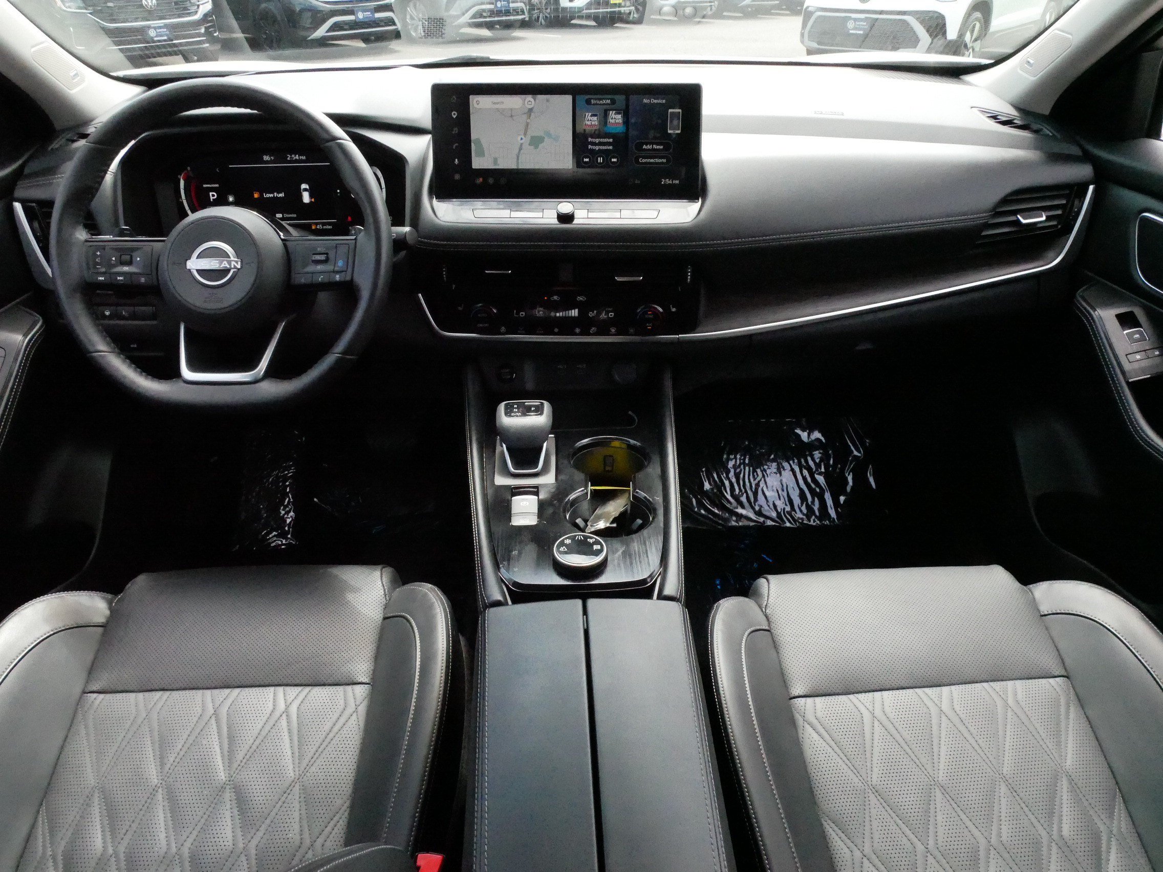 Used 2024 Nissan Rogue Platinum w/ Platinum Premium Package AWD/4WD image 10