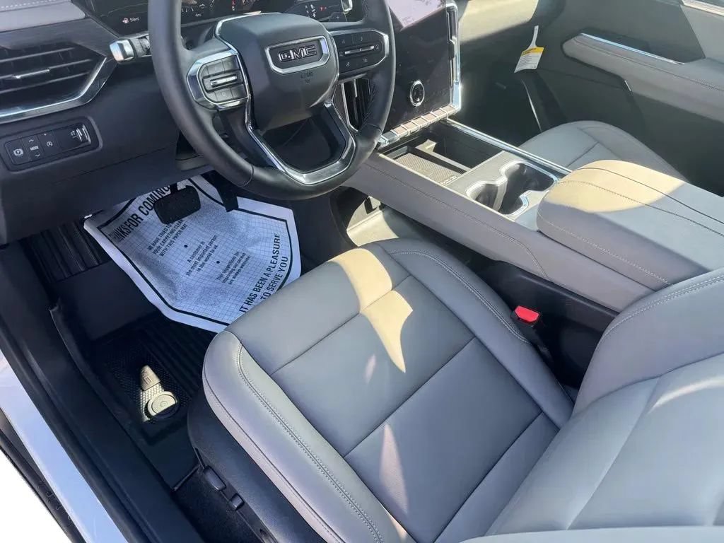 New 2027 GMC Acadia Elevation w/ Elevation Premium Package FWD image 10