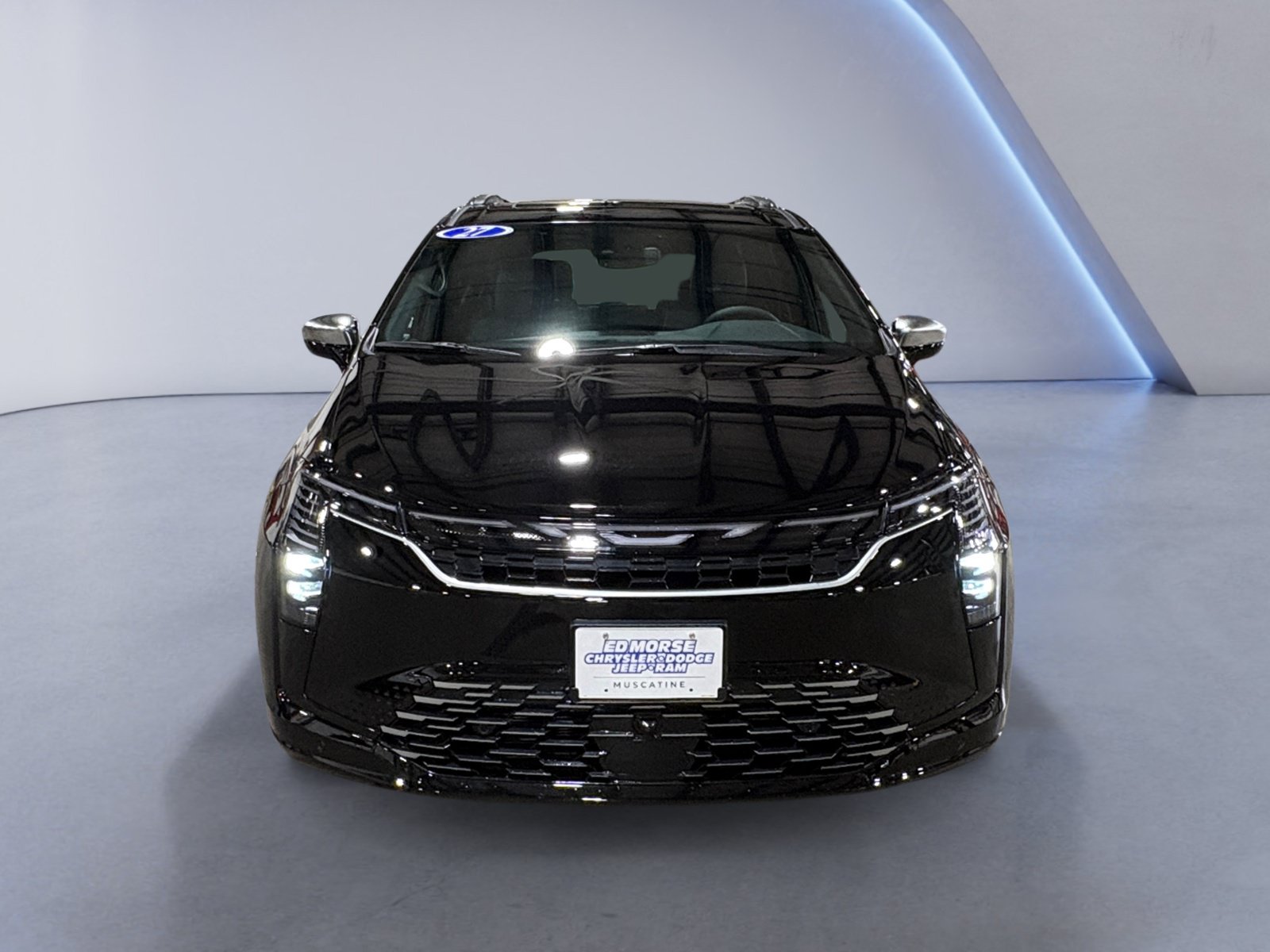 New 2027 Chrysler Pacifica Pinnacle w/ Theater Group AWD/4WD image 8