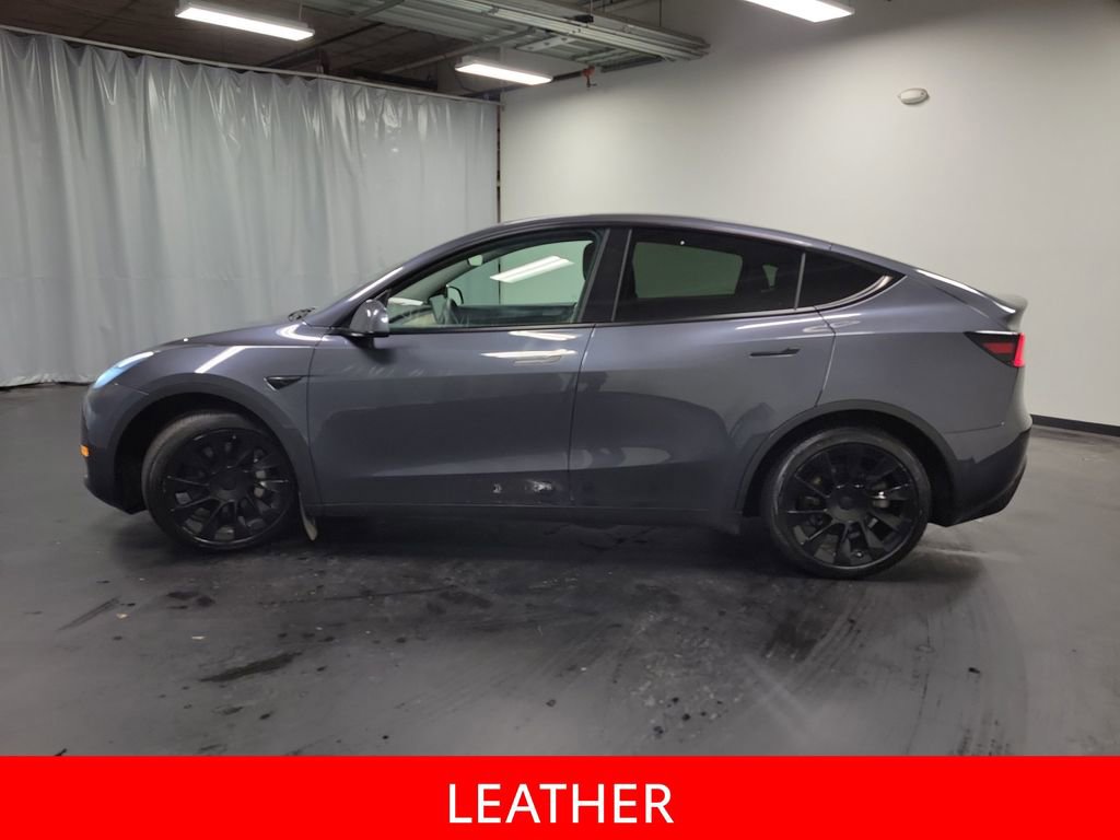 Used 2021 Tesla Model Y Long Range image 5