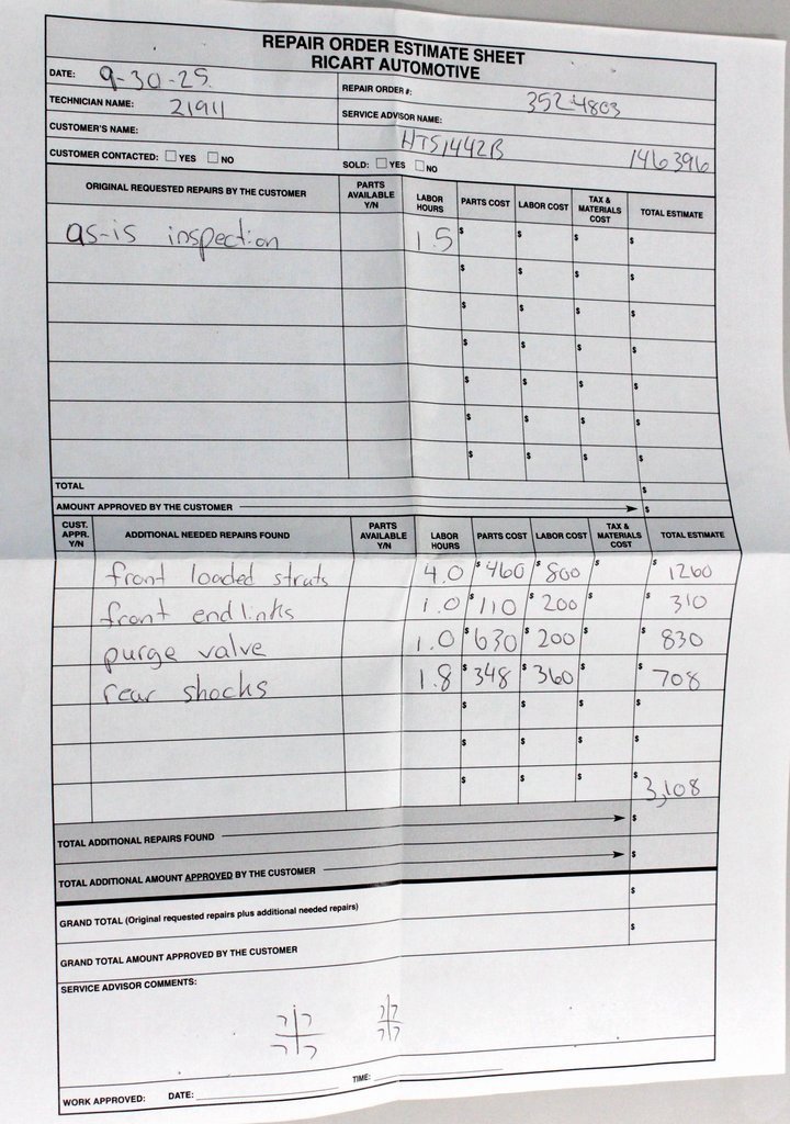 Used 2016 Ford Escape Titanium w/ Equipment Group 301A image 4