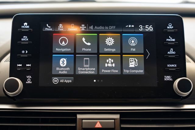 Used 2019 Honda Accord Touring image 13