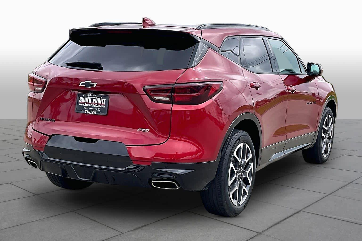 Used 2025 Chevrolet Blazer RS FWD image 13