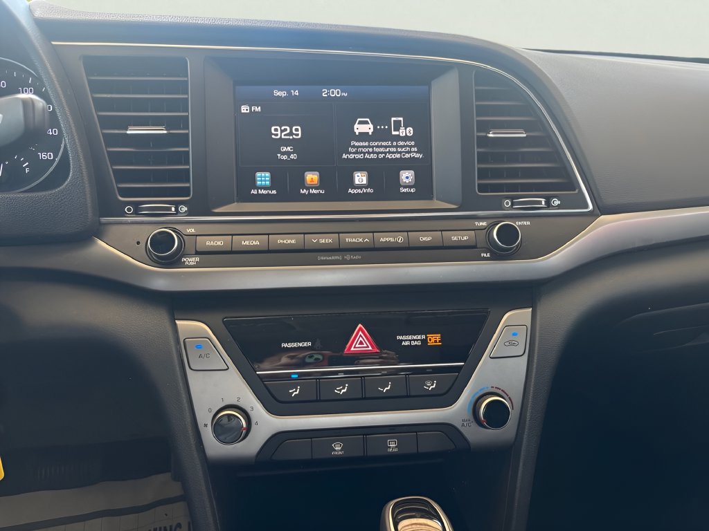 Used 2018 Hyundai Elantra SEL FWD image 21