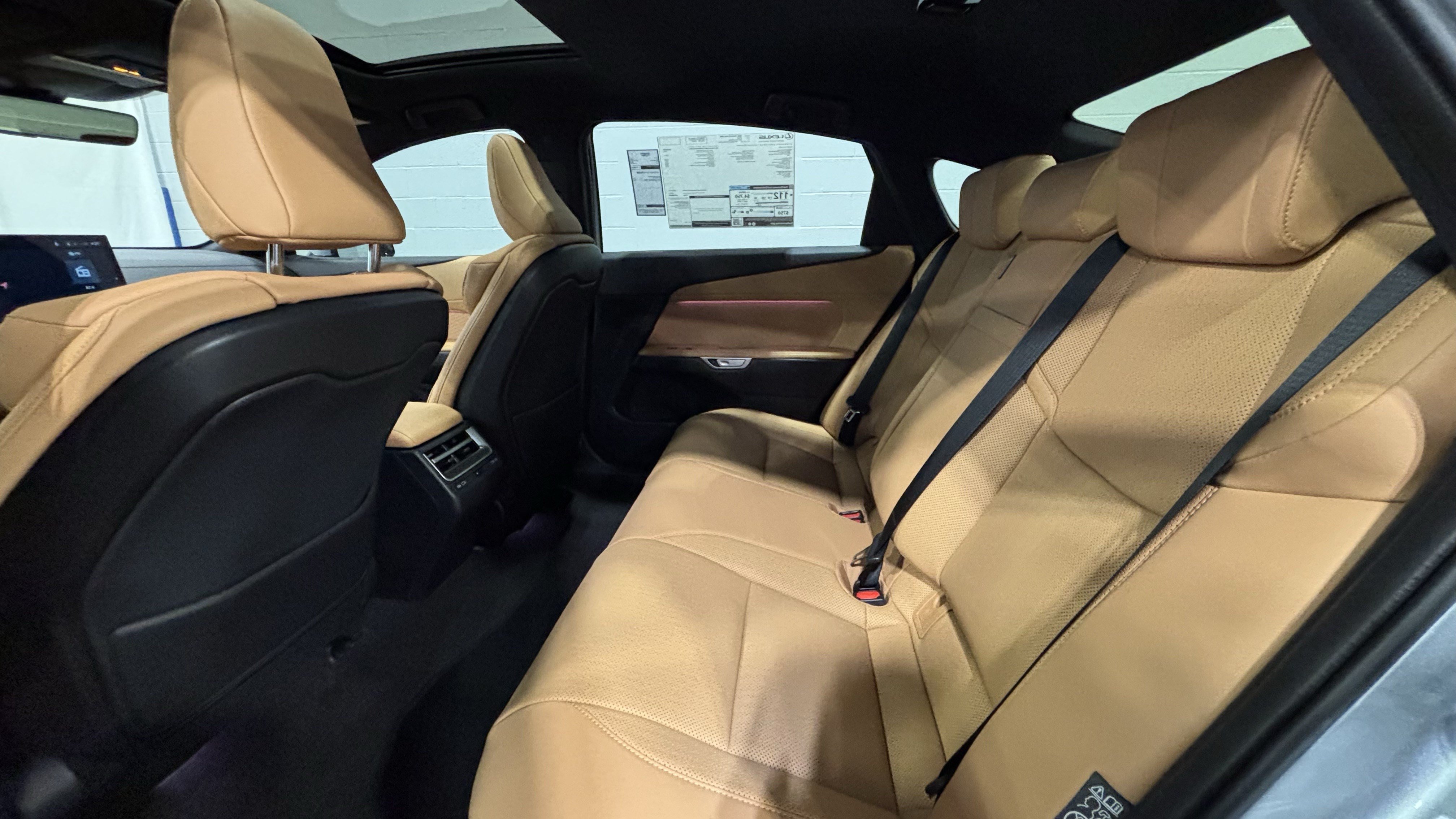 New 2026 Lexus ES 500e AWD/4WD image 33