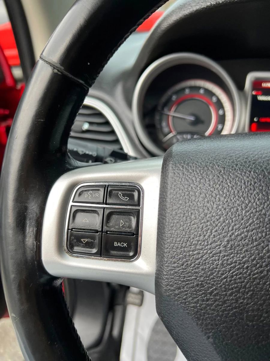 Used 2019 Dodge Journey SE w/ Connectivity Group image 18