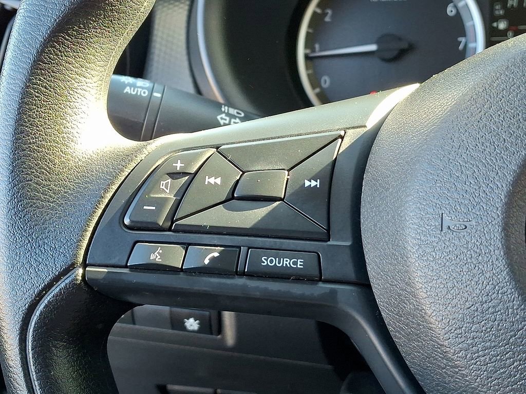 Used 2024 Nissan Kicks S image 21
