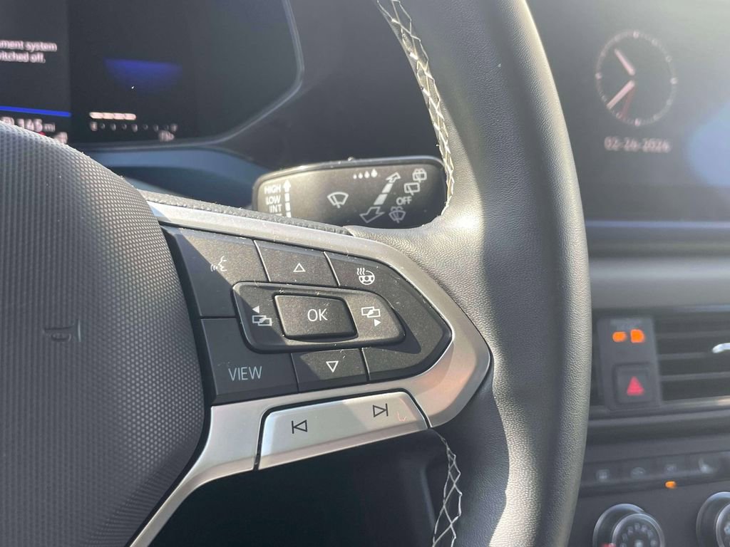 Used 2022 Volkswagen Taos SE w/ IQ.Drive SE Package image 22