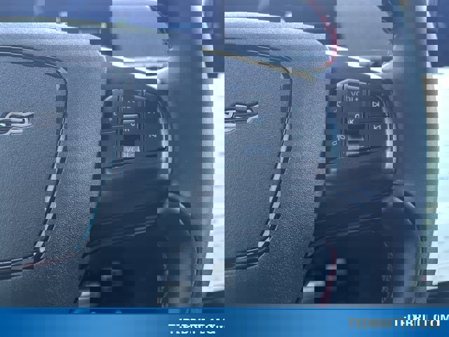 Used 2025 Ford Mustang Mach-E Premium w/ Sport Appearance Package image 30