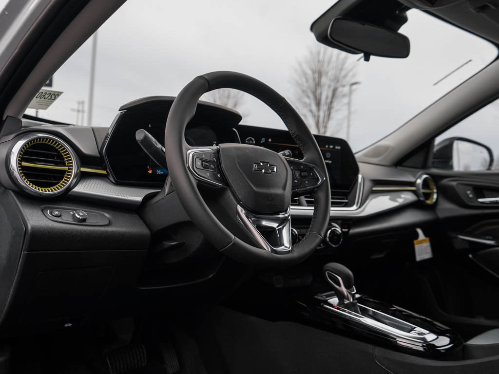 New 2026 Chevrolet Trax LT w/ Driver Confidence Package FWD image 17