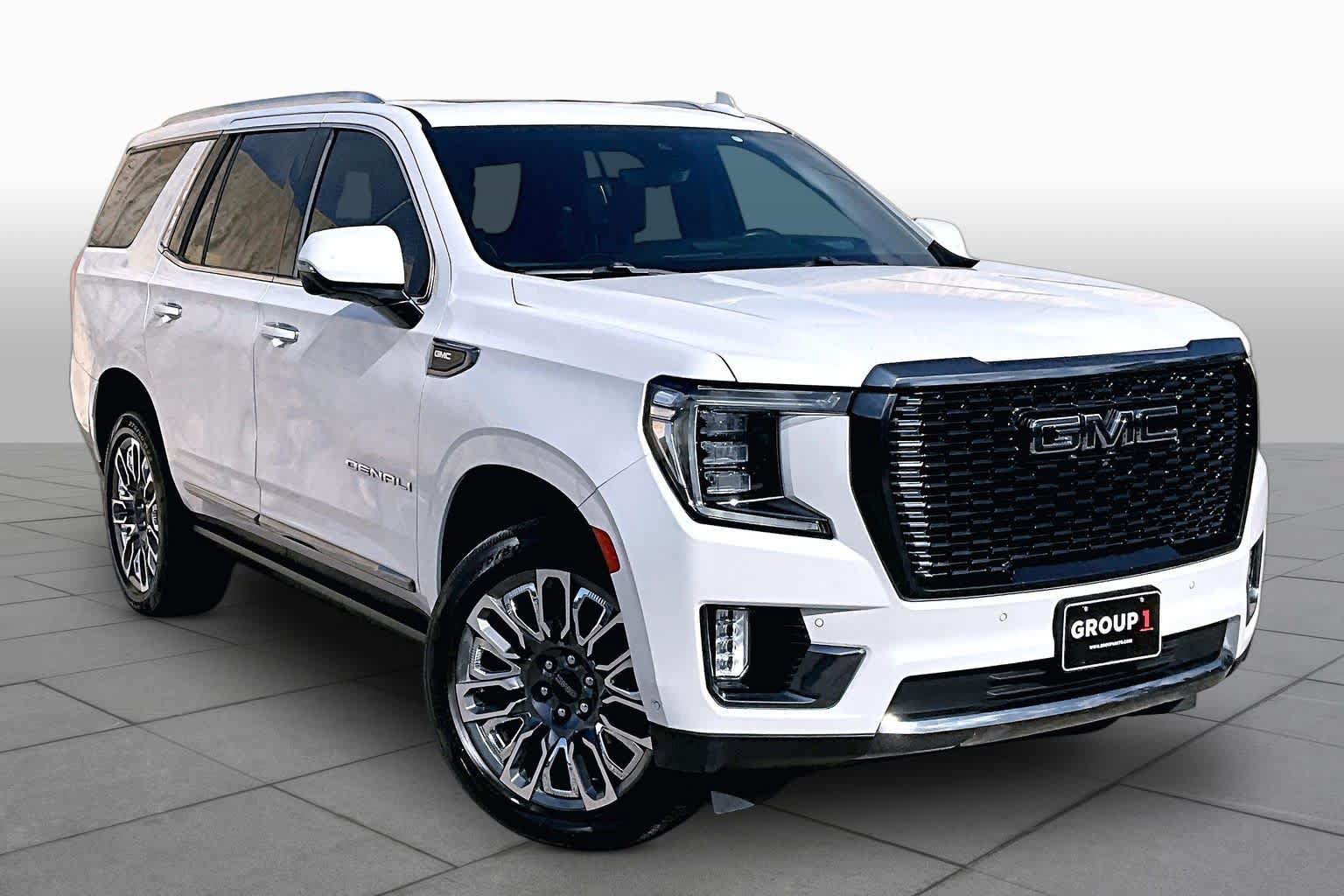 Used 2023 GMC Yukon Denali Ultimate AWD/4WD image 5
