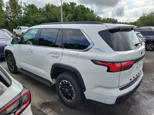 Certified 2024 Toyota Sequoia SR5 w/ SR5 Premium Package AWD/4WD image 7
