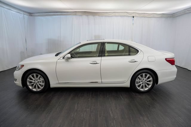Used 2011 Lexus LS 460 AWD w/ Comfort Pkg image 7