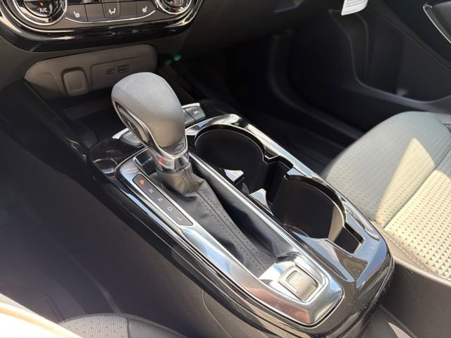 New 2026 Chevrolet Trax LT w/ Sunroof Package image 27