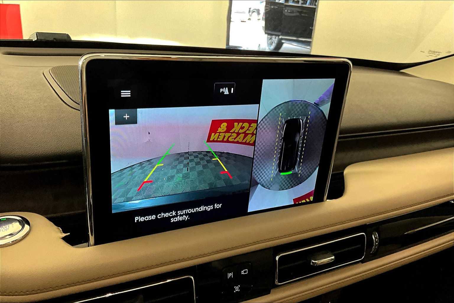 Used 2022 Lincoln Aviator Reserve w/ Elements Package Plus image 24