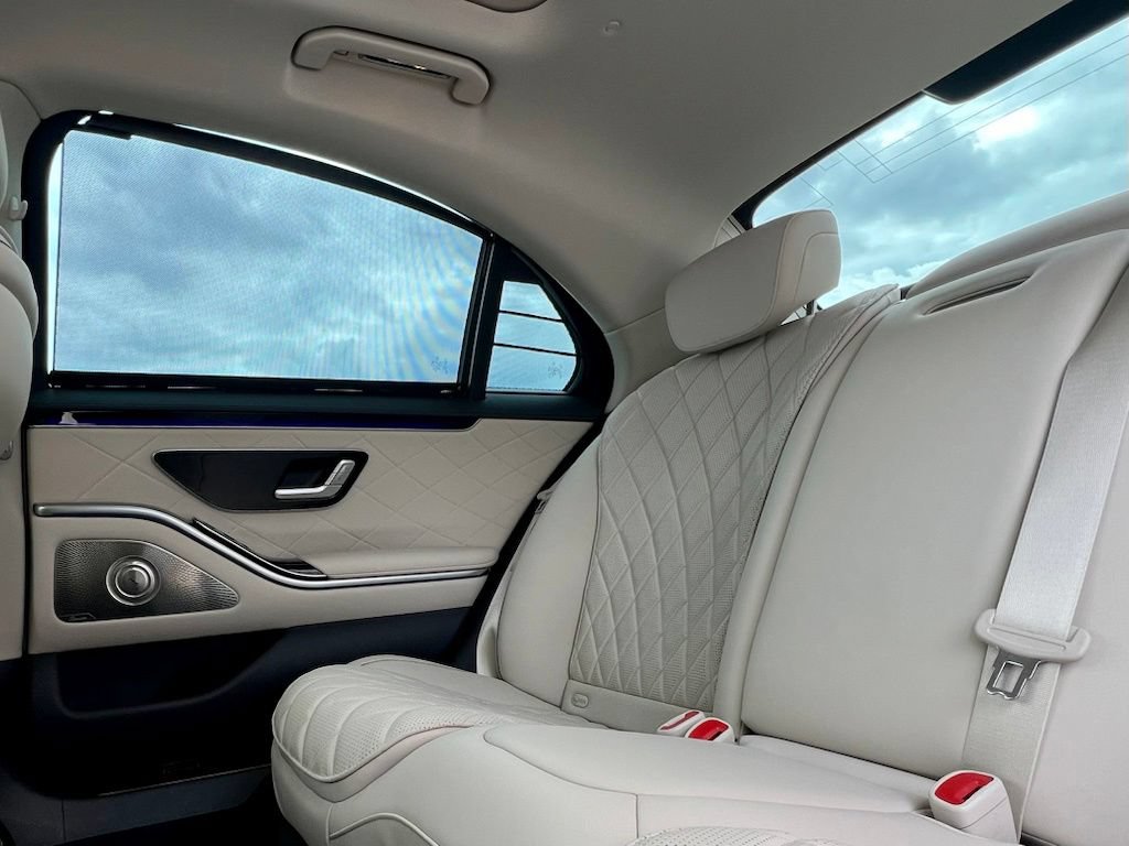 Certified 2024 Mercedes-Benz S 580e 4MATIC Sedan image 24