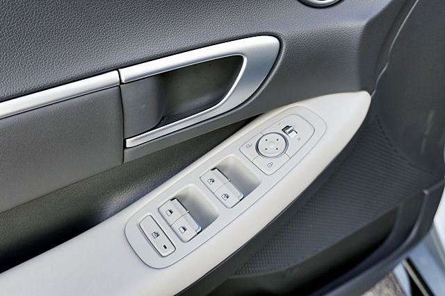 Certified 2024 Hyundai Sonata SEL image 22