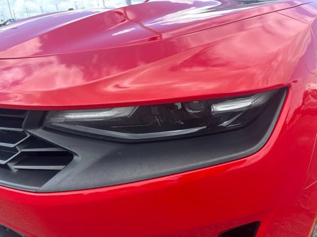 Used 2022 Chevrolet Camaro LT RWD image 9