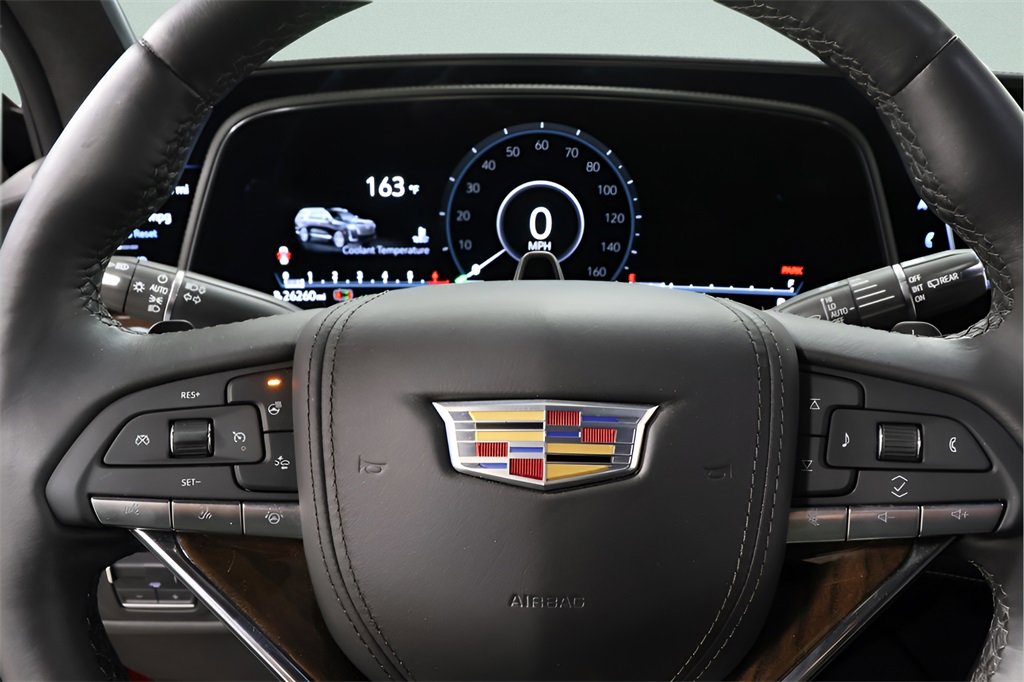 Used 2024 Cadillac Escalade ESV Sport Platinum w/ LPO, ONYX Package image 11