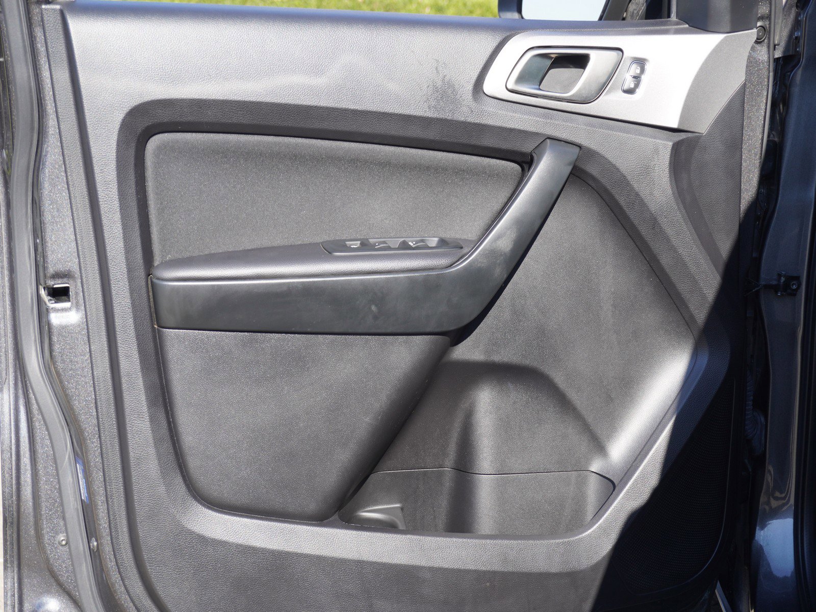 Used 2020 Ford Ranger XLT w/ Equipment Group 301A Mid image 18