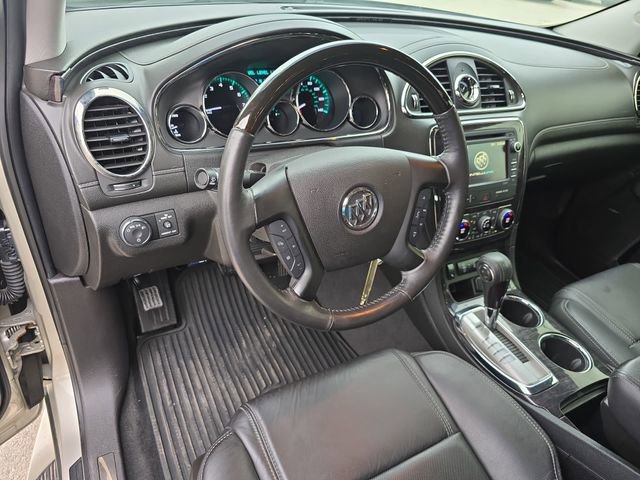 Used 2017 Buick Enclave Leather FWD image 17