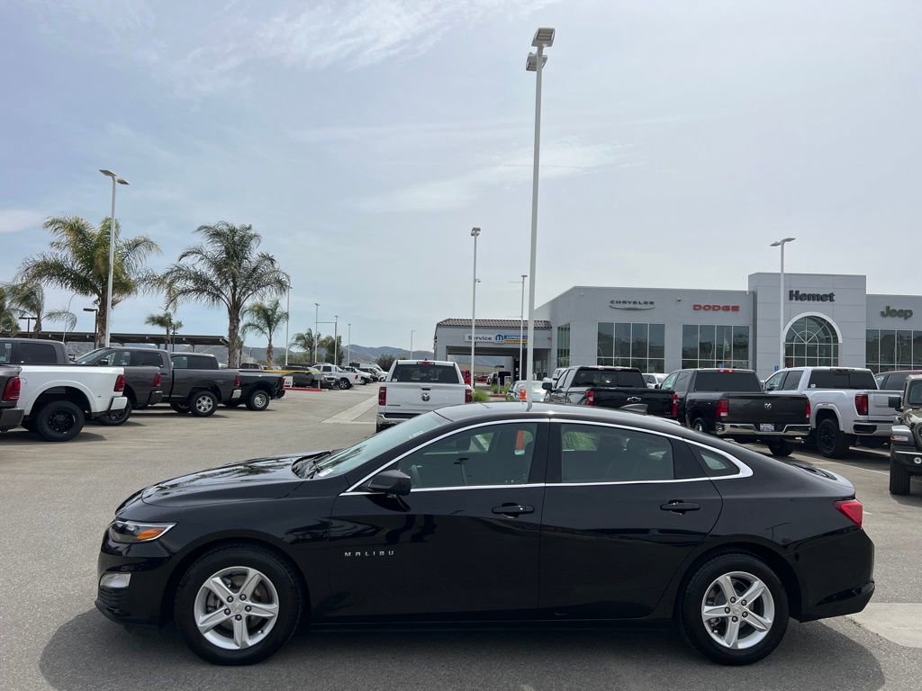 Used 2023 Chevrolet Malibu LS image 5