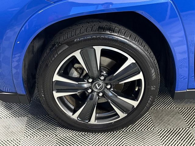 Used 2023 Lexus UX 250h FWD w/ Premium Package image 11