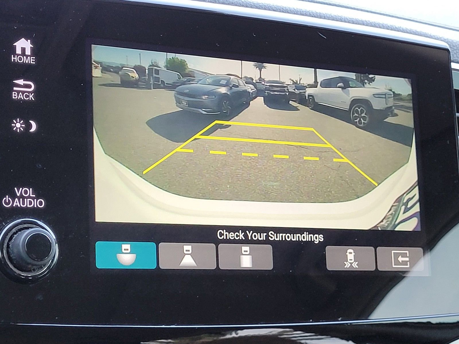 Used 2021 Honda Pilot Touring image 28