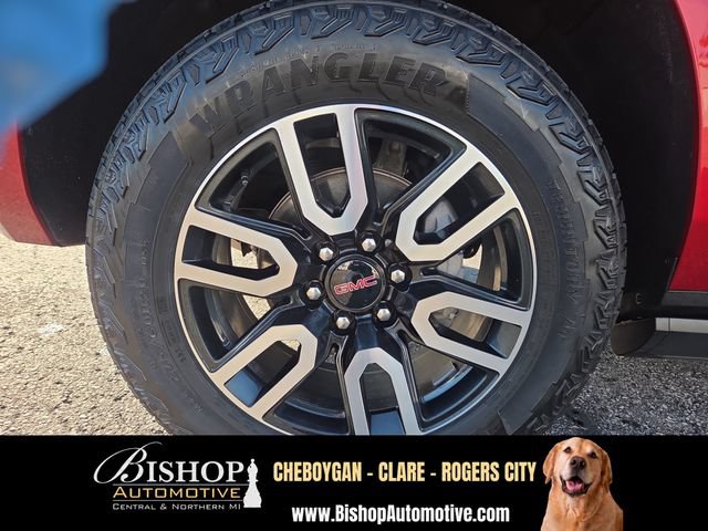 Used 2024 GMC Yukon AT4 w/ AT4 Premium Plus Package AWD/4WD image 20