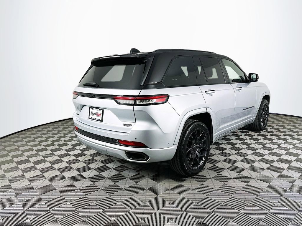 Certified 2024 Jeep Grand Cherokee Summit w/ High Altitude Package image 12
