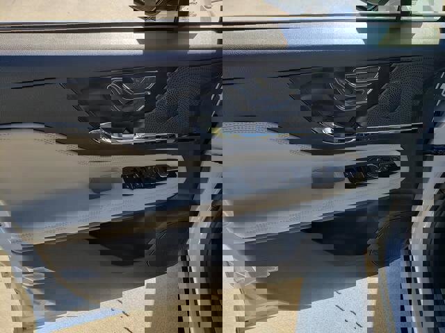 New 2026 Lincoln Corsair Premiere image 14