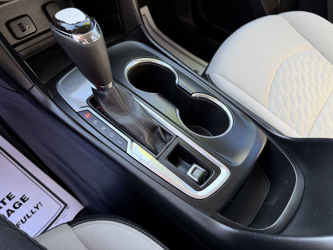 Used 2018 Chevrolet Equinox LS image 15