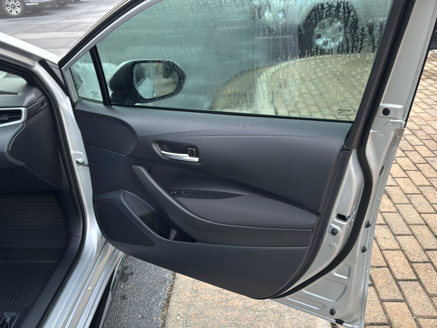 New 2026 Toyota Corolla SE image 12