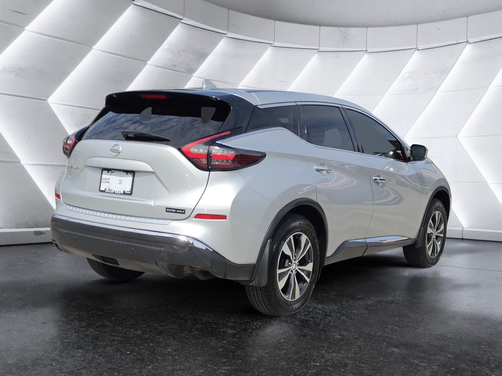 Used 2021 Nissan Murano S FWD image 3
